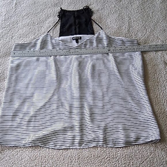 Express Monochrome Striped Tank Top - Picture 3 of 5